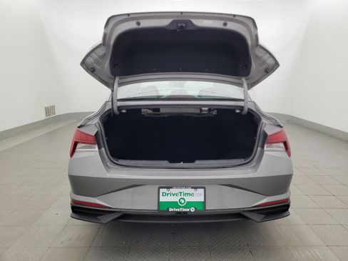 Used 2021 Hyundai Elantra SEL w/ Convenience + Premium Package FWD image 29
