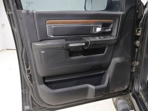 Used 2017 RAM 3500 Laramie w/ Sport Appearance Group AWD/4WD image 13