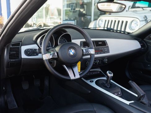 Used 2007 BMW Z4 3.0si image 22