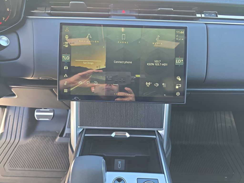 New 2027 Land Rover Range Rover SE AWD/4WD image 21