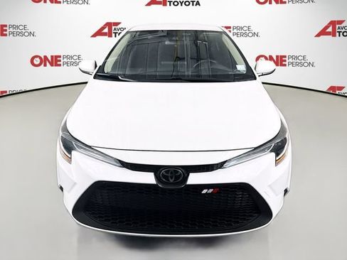 Certified 2022 Toyota Corolla LE w/ Carpet Mat Package (TMS) FWD image 3
