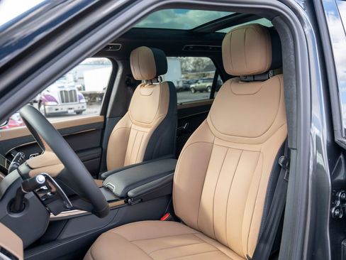 New 2025 Land Rover Range Rover Sport Autobiography image 19