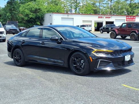 New 2026 Kia K5 LXS FWD image 2