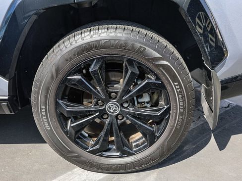 Certified 2022 Toyota RAV4 SE AWD/4WD image 29