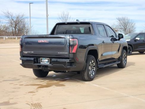 New 2026 GMC Sierra EV Elevation image 14
