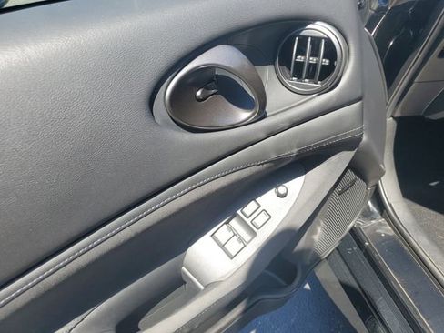 Certified 2024 Nissan Z Performance w/ Floor Mat Package RWD image 9