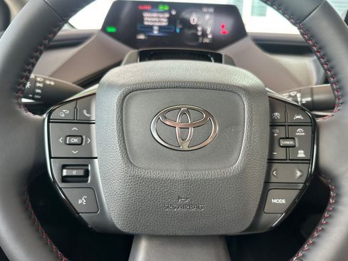 New 2027 Toyota Prius Plug-In Hybrid FWD image 29