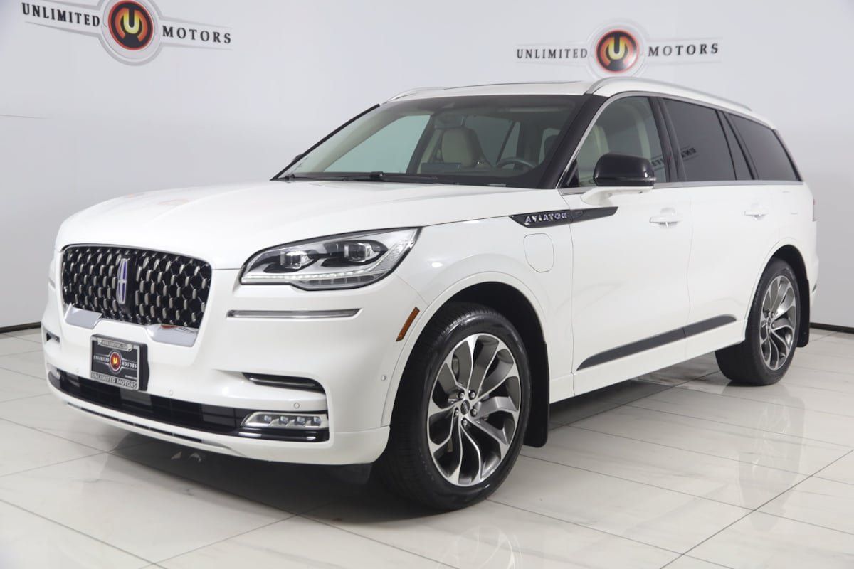 Used 2022 Lincoln Aviator Grand Touring w/ Equipment Group 301A AWD/4WD image 5