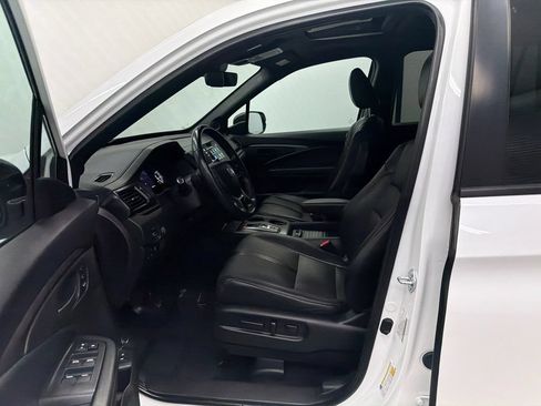 Used 2022 Honda Passport TrailSport image 9