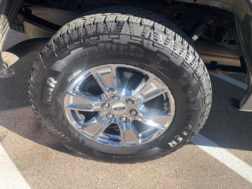 Used 2015 Ford F150 XLT w/ Equipment Group 301A Mid AWD/4WD image 35