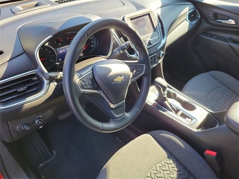 Used 2023 Chevrolet Equinox LT image 19