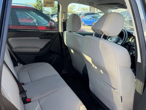 Used 2018 Subaru Forester 2.5i Premium w/ All-Weather Package AWD/4WD image 7