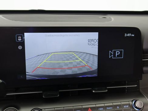 Used 2025 Hyundai Kona SEL image 6