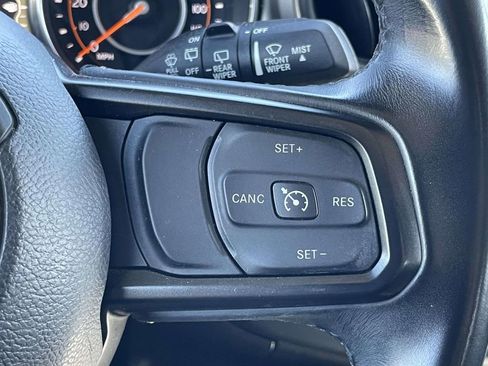 Used 2018 Jeep Wrangler Unlimited Sport S image 21