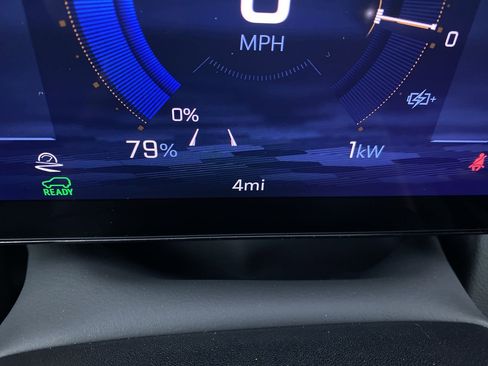 New 2026 Chevrolet Equinox EV LT image 4