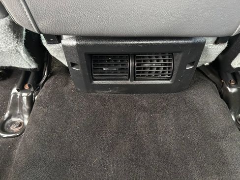 Used 2016 RAM 1500 Classic SLT image 26