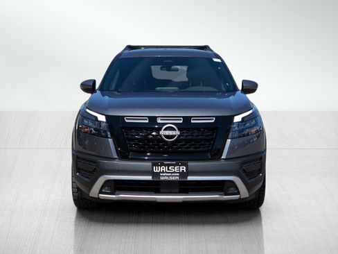 Used 2025 Nissan Pathfinder Rock Creek AWD/4WD image 8