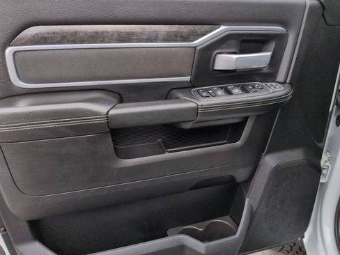 Used 2024 RAM 2500 Big Horn image 12