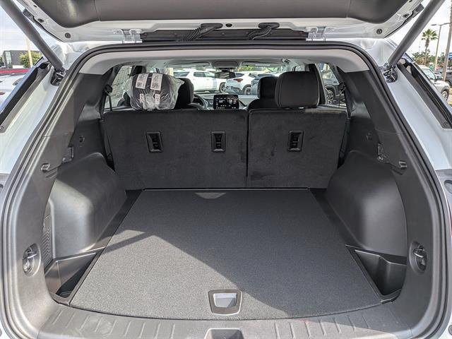 New 2026 Chevrolet Blazer LT w/ Convenience Package FWD image 12