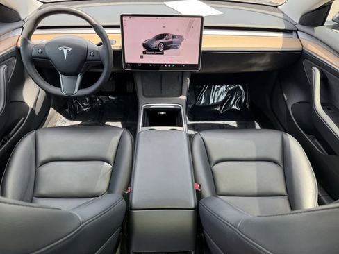Used 2023 Tesla Model 3 Standard Range RWD image 12