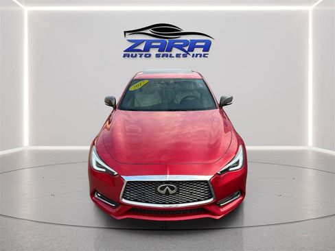 Used 2017 INFINITI Q60 Red Sport 400 RWD image 10