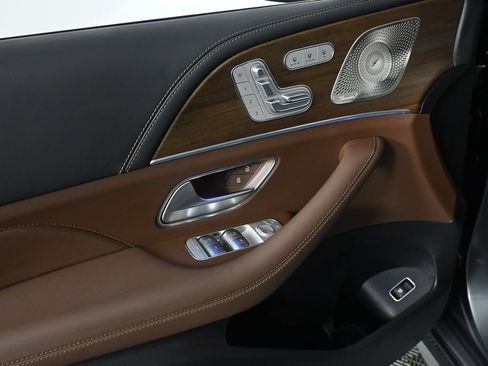 Certified 2024 Mercedes-Benz GLE 53 AMG 4MATIC image 8