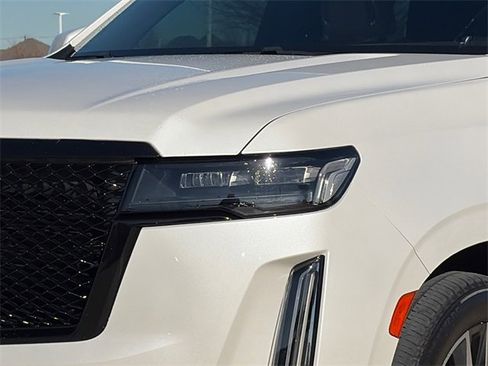 Used 2022 Cadillac Escalade Sport w/ Touring Package image 4