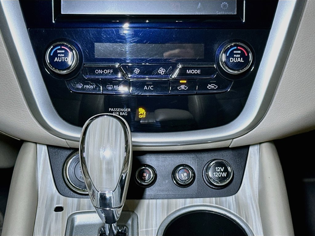 Used 2016 Nissan Murano Platinum w/ Platinum Technology Package AWD/4WD image 13