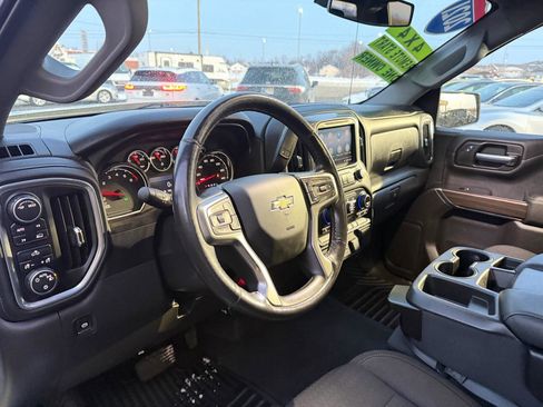 Used 2021 Chevrolet Silverado 1500 LT image 21