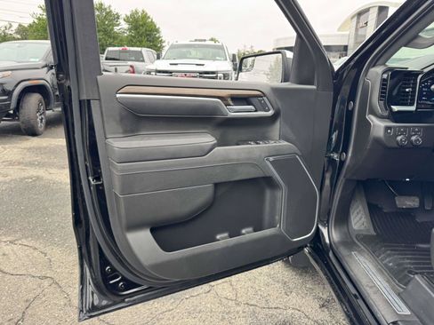 Used 2026 Chevrolet Silverado 1500 LT AWD/4WD image 21