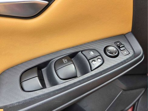Used 2022 Nissan Sentra SV w/ SV Premium Package FWD image 23