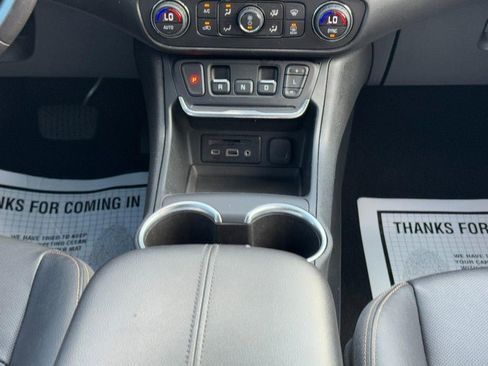 Used 2020 GMC Terrain SLT w/ Elevation Edition FWD image 14