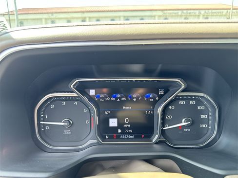 Used 2021 GMC Yukon Denali w/ Denali Premium Package image 21