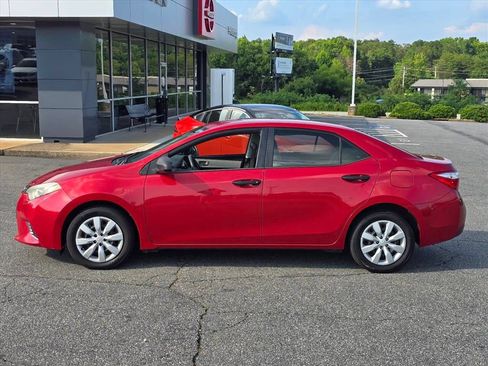 Used 2015 Toyota Corolla LE FWD image 23