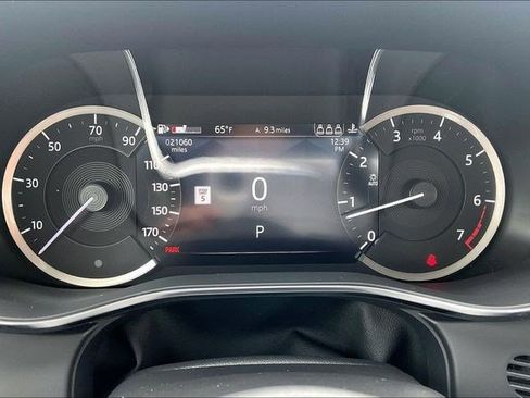 Used 2023 Jaguar F-PACE S image 24