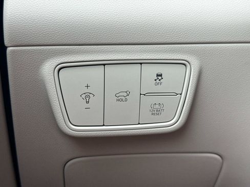 Used 2024 Hyundai Tucson Limited image 13