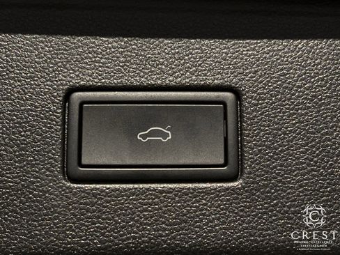 Used 2023 Volkswagen Atlas SEL Premium image 32