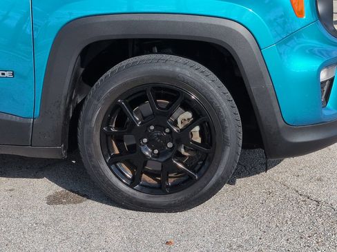Used 2020 Jeep Renegade Altitude FWD image 10