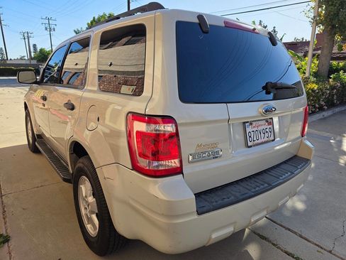 Used 2008 Ford Escape XLT image 4