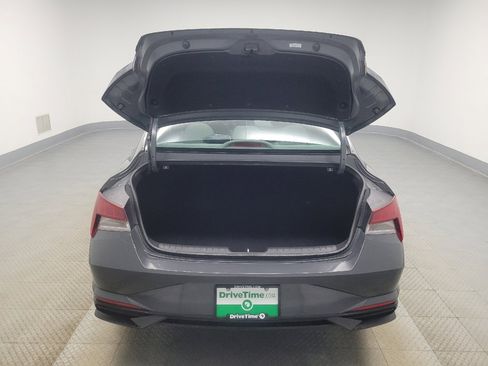 Used 2023 Hyundai Elantra SEL image 29