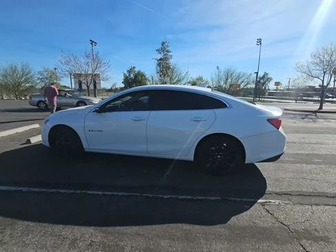 Used 2018 Chevrolet Malibu LT w/ Redline Edition image 2