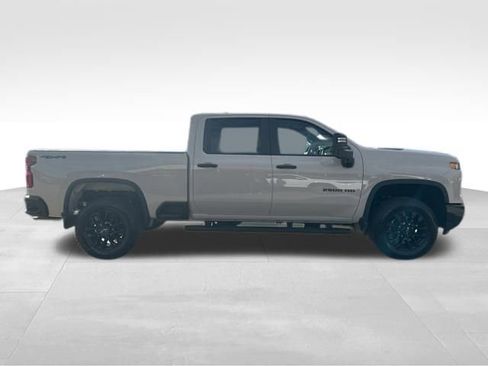 New 2026 Chevrolet Silverado 2500 Custom image 6