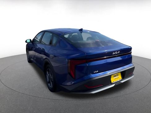 Used 2025 Kia K4 FWD image 11