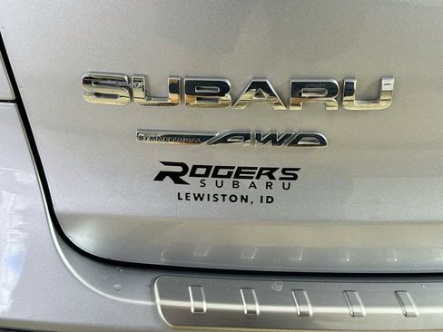 Certified 2022 Subaru Ascent Touring w/ Popular Package #2A AWD/4WD image 29