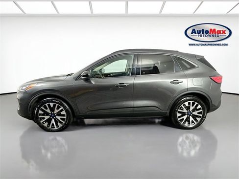 Used 2020 Ford Escape SE Sport image 9