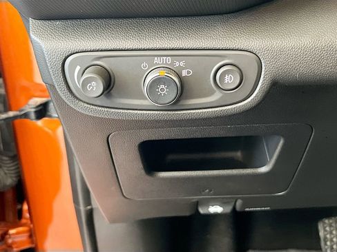 Used 2022 Chevrolet TrailBlazer LT w/ Convenience Package image 10