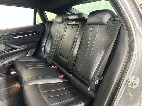 Used 2017 BMW X6 xDrive50i AWD/4WD image 21