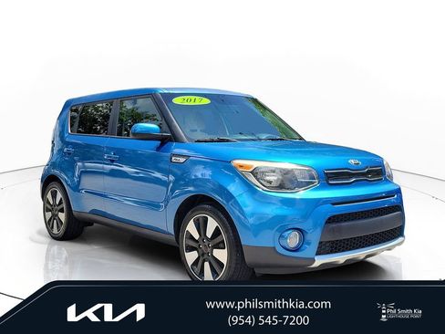 Used 2017 Kia Soul + w/ Designer's Package FWD image 1