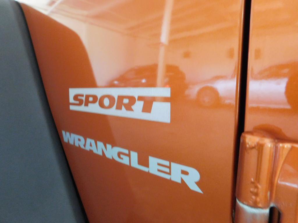 Used 2011 Jeep Wrangler Sport AWD/4WD image 14