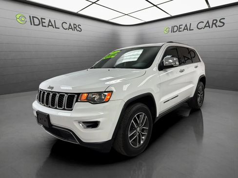 Used 2018 Jeep Grand Cherokee Limited AWD/4WD image 1